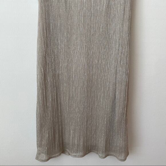 NWOT R&M Richards Silver Sleeveless Dress - Picture 4 of 10